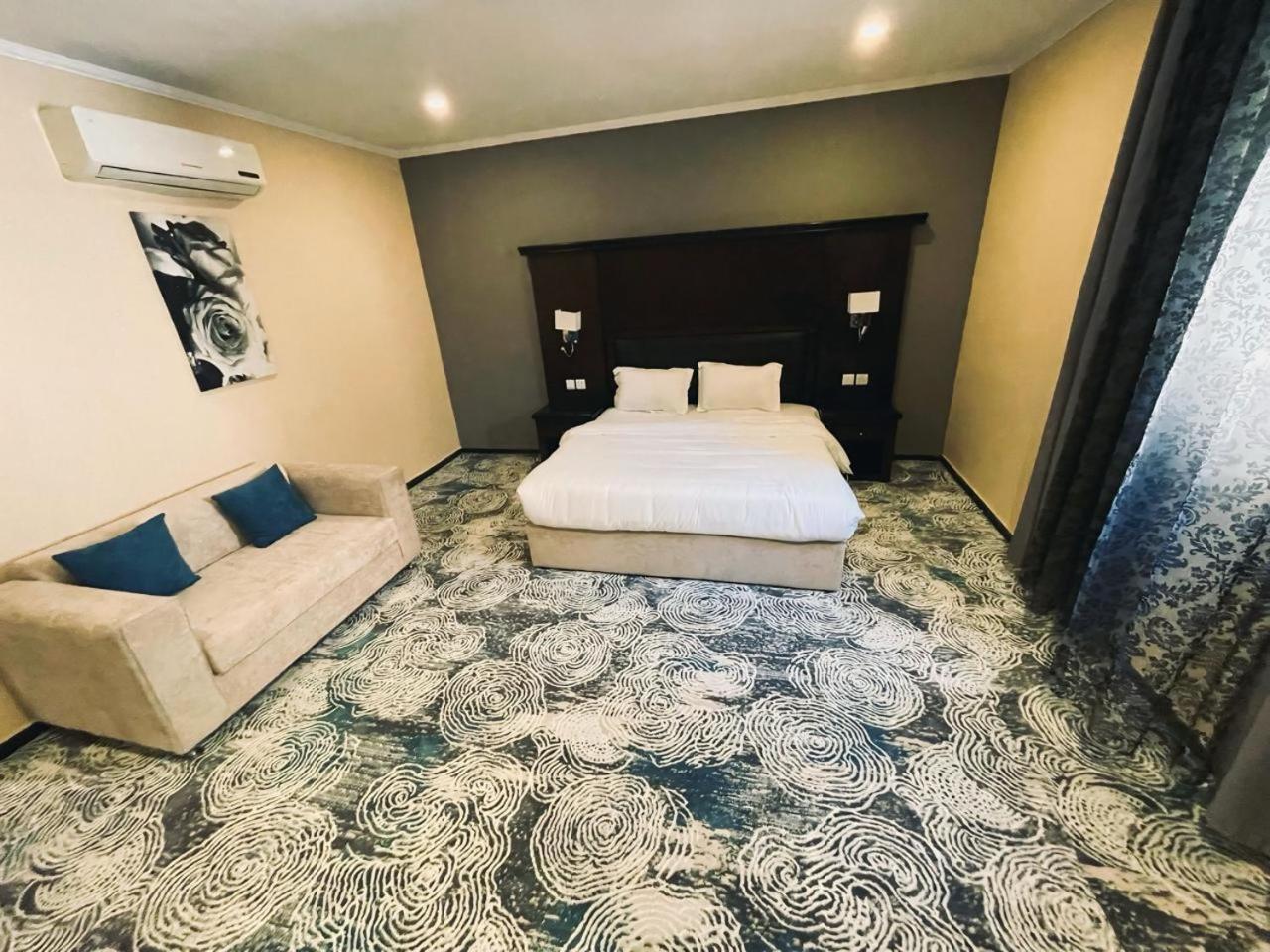 Al Taif Suites Экстерьер фото